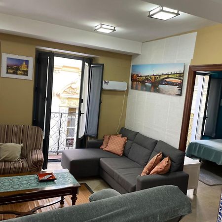 Duplex Sagasta Apartamentos-Sagasta Sevilla Exteriér fotografie